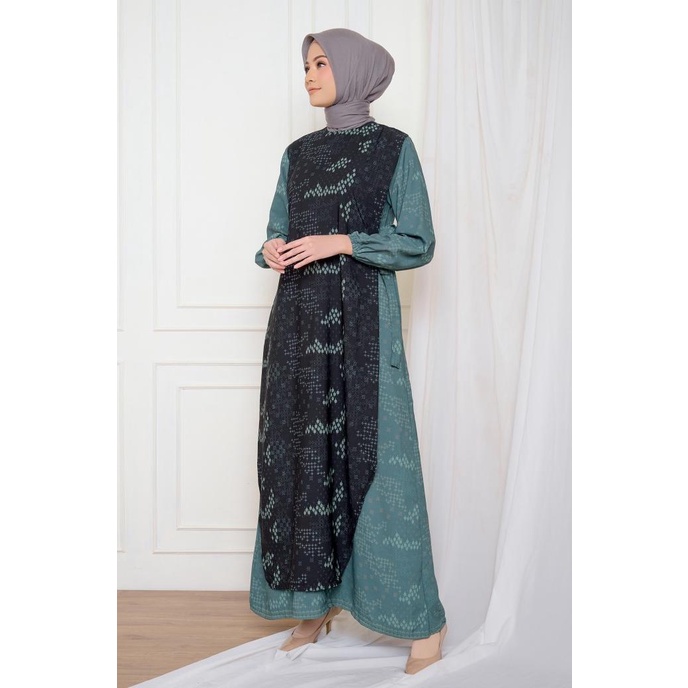 BIA x Cut Meyriska - Teona Chieve Dress - Islamic Journey In Polandia