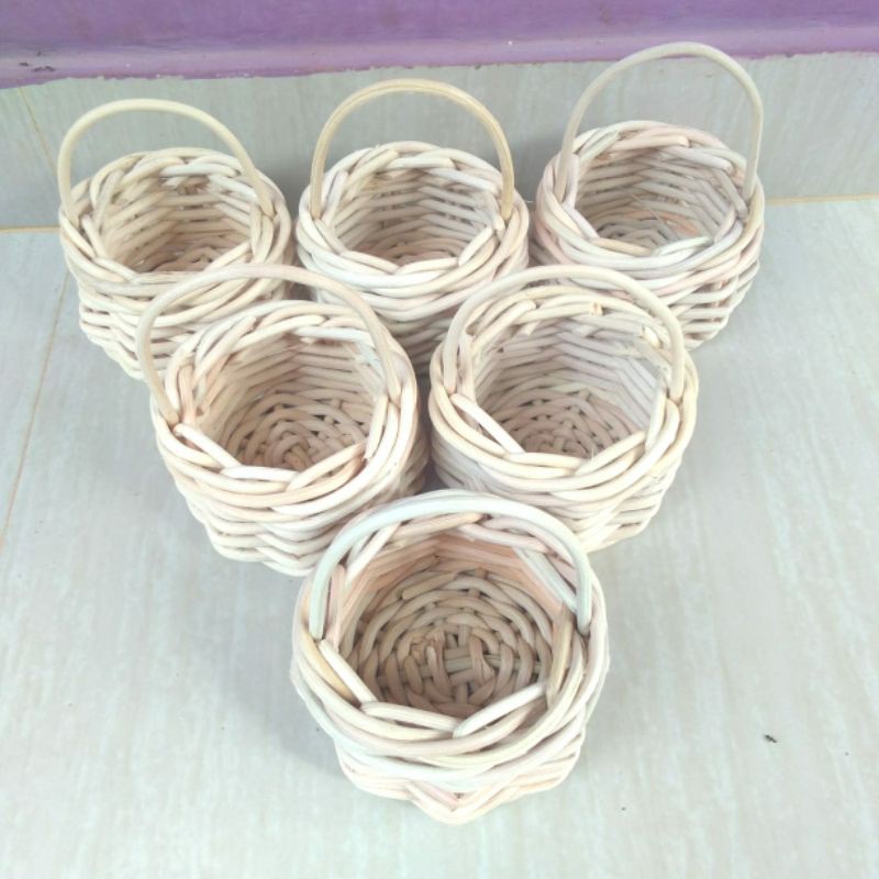 Keranjang rotan bulat handle mini sovenir telur parcel murah 8,5x6 cm