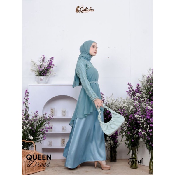 QUEEN DRESS BY QALISHA