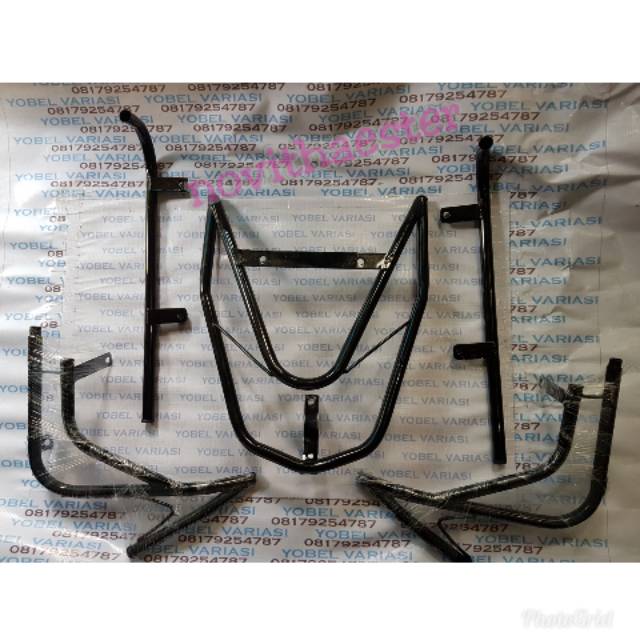 Tubular frame bodyguard motor honda beat street hitam