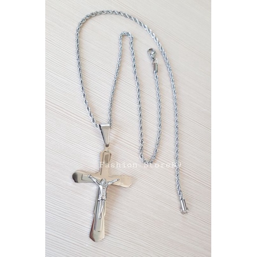 Kalung fashion salib jesus titanium silver antikarat SJ01