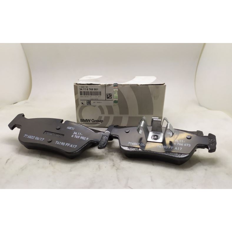 Brake Pad Fr BMW E90 320i Kampas Rem Depan BMW E90 320i