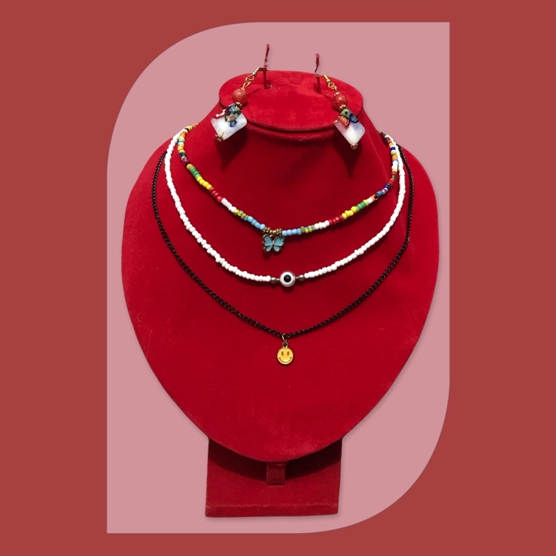 kalung manik-manik dan rantai 3 layer