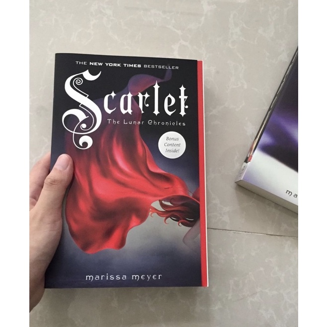 Scarlet by Marissa Meyer (Lunar Chronicles)