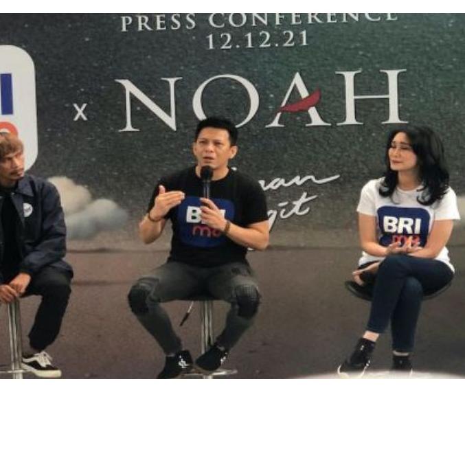 Kaos ariel noah