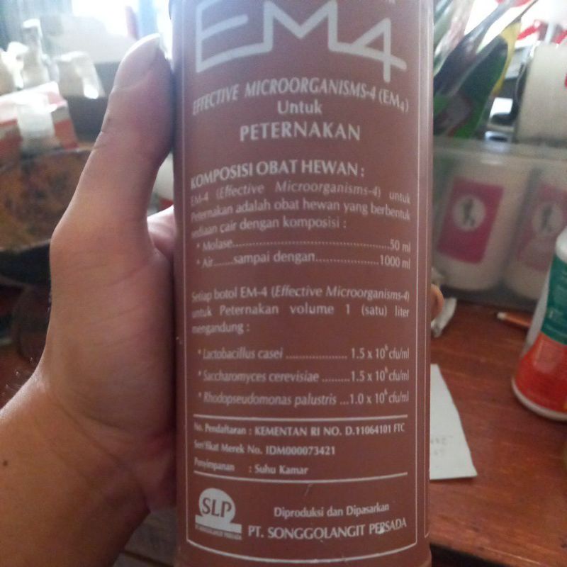EM4 Peternakan EM4 Probiotik untuk meningkatkan kekebalan tubuh ternak dan mempercepat pengemukan te