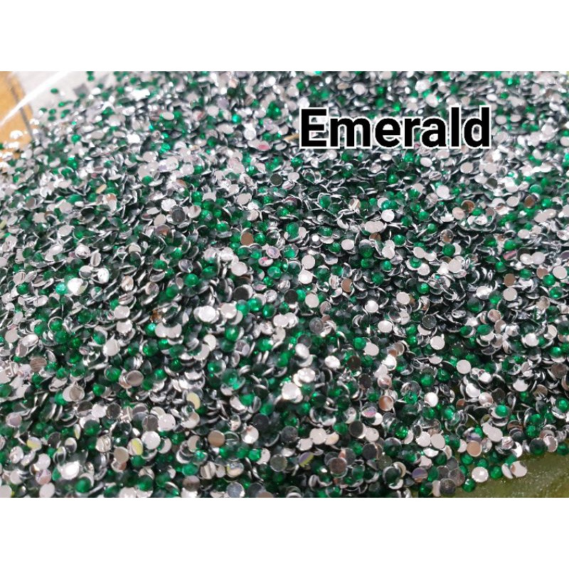 Rhinestone / Gemstone 2mm