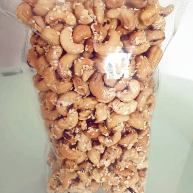 

Kacang mede wijen