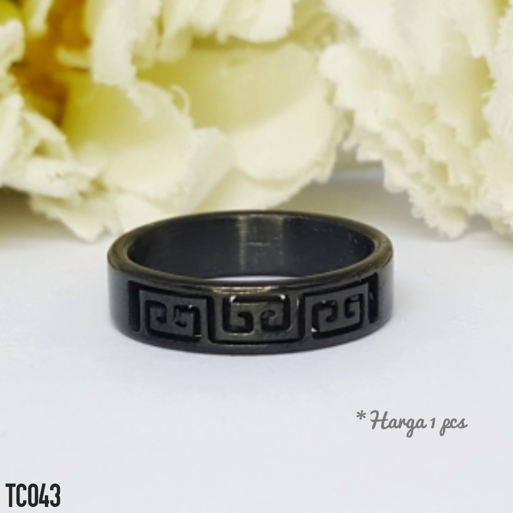 PGX Cincin Titanium Couple Hitam Aksesoris Fashion Perhiasan Anti Karat - TC043