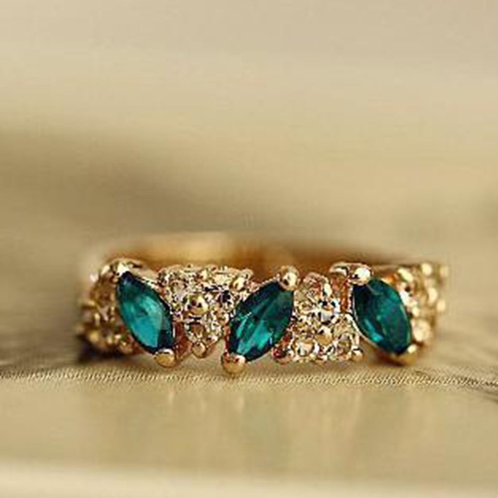 Hu Hu Hu Hu Hu Alat Bantu Pasang Kacamata♡ Cincin Wanita Hias Zamrud Cubic Zirconia Gaya Vintage Untuk Pernikahanhadiah