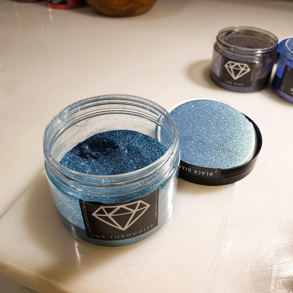 

LUX TURQUOISE Black Diamond Pure Mica Powder