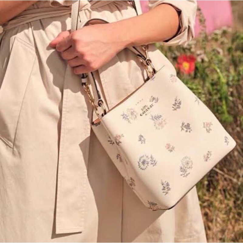 Coach Bucket Bag Floral For Sale Off 78