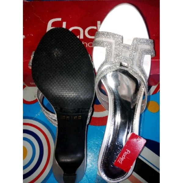 heels fladeo