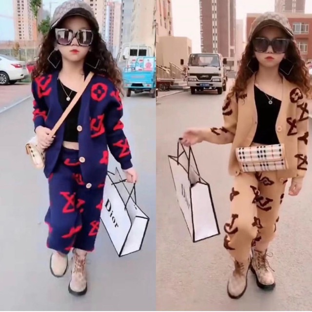 Setelan rajut LV anak cocok autumn