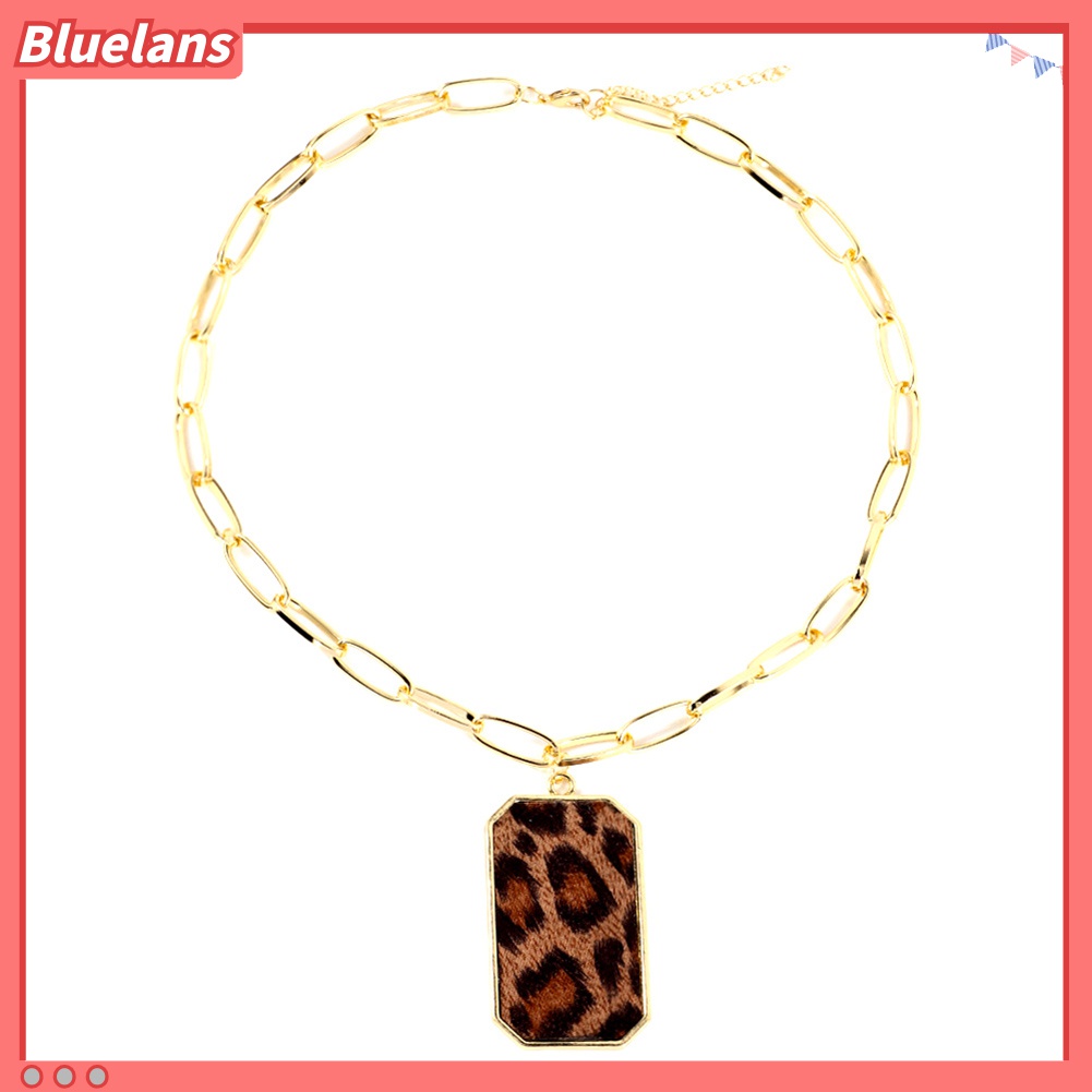 Kalung Rantai Panjang Liontin Persegi Motif Print Leopard Untuk Wanita