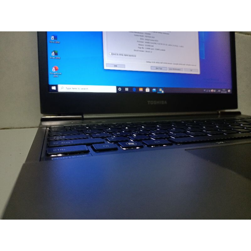 Laptop Ultrabook Supertipis Toshiba Z830 Core i7 SSD Mulus