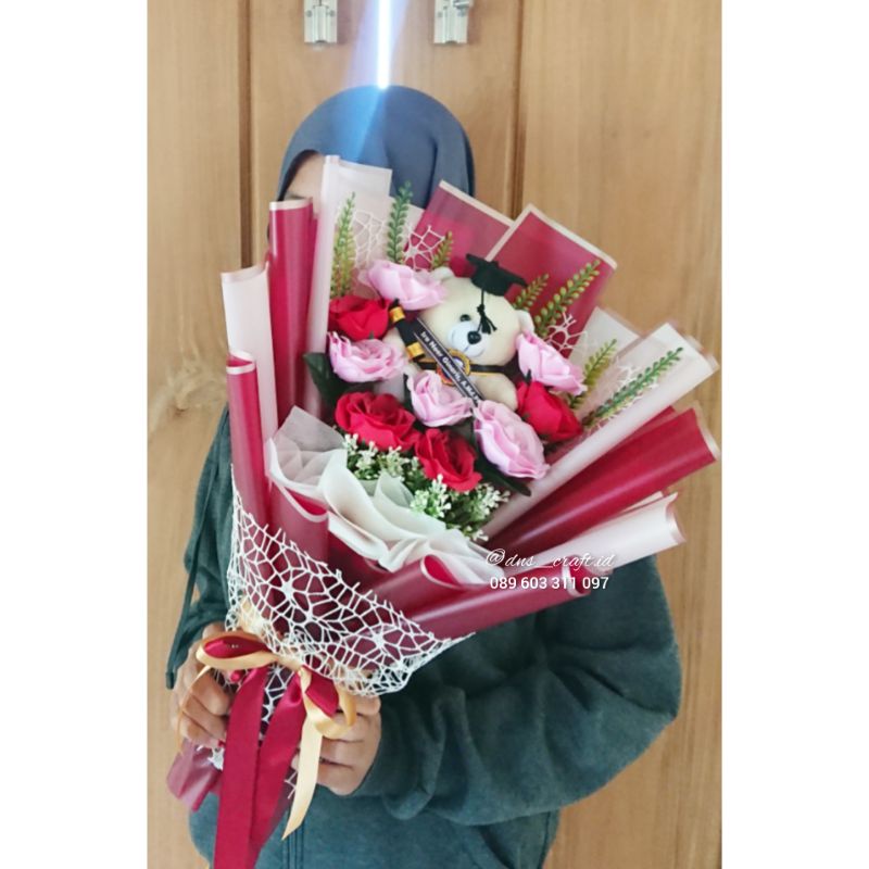 

buket boneka wisuda bucket teddy bouquet bunga artificial cellophane by @dns_craft.id