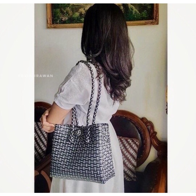 Tali Panjang Masuk Bahu | Tas Anyaman Jali-jali Premiun