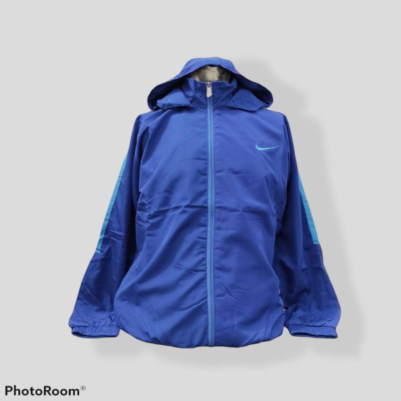 Jaket Parasut Nike