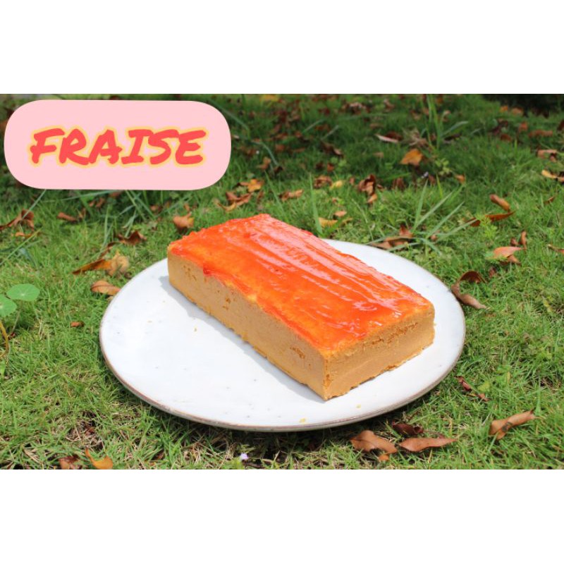 

Strawberry Cheesecake / Stroberi / Cheese / Keju / Bolu Keju