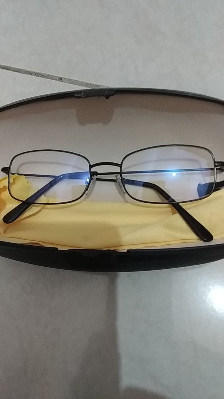Kacamata Antiradiasi Besi Kotak Kecil (free Box+lap)