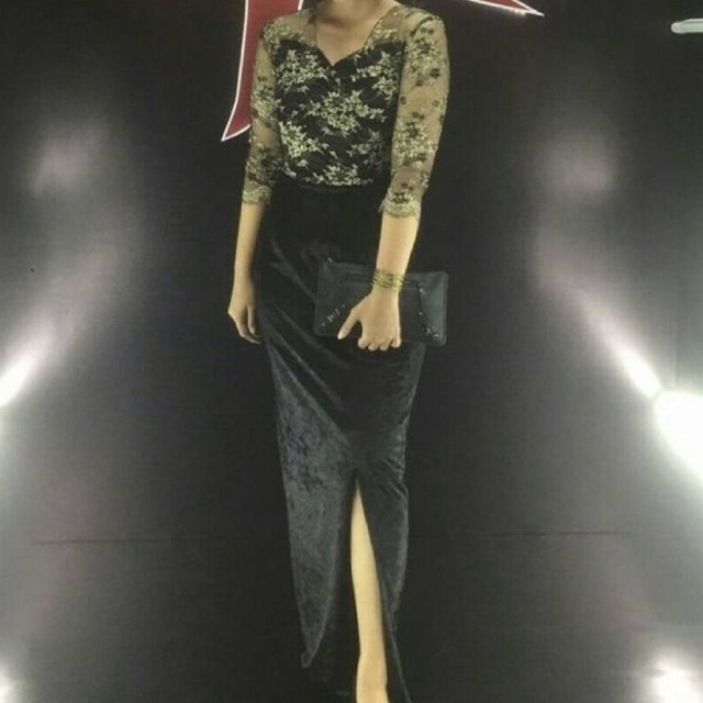 Black Velvet Pesta Natal Prom Party Slit Dress