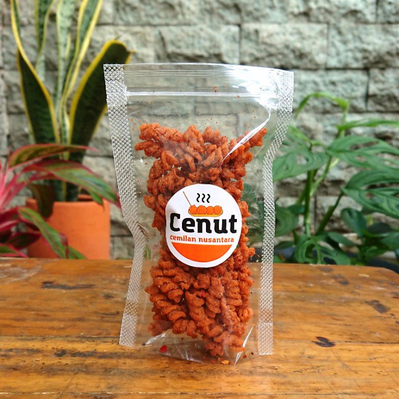 

MAKARONI BANTET GORENG SPIRAL CENUT PEDAS DAUN JERUK 45g