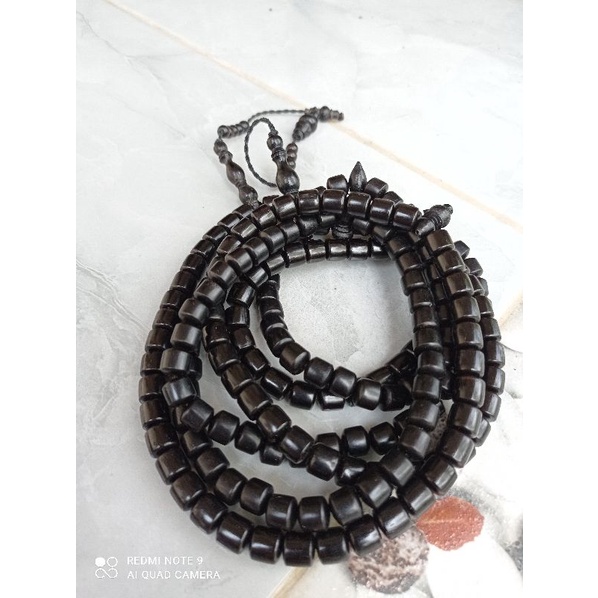 tasbih kayu hitam ada juga yg menyebut kelor hitam model tabung isi 99butir dim8mm murah berkualitas