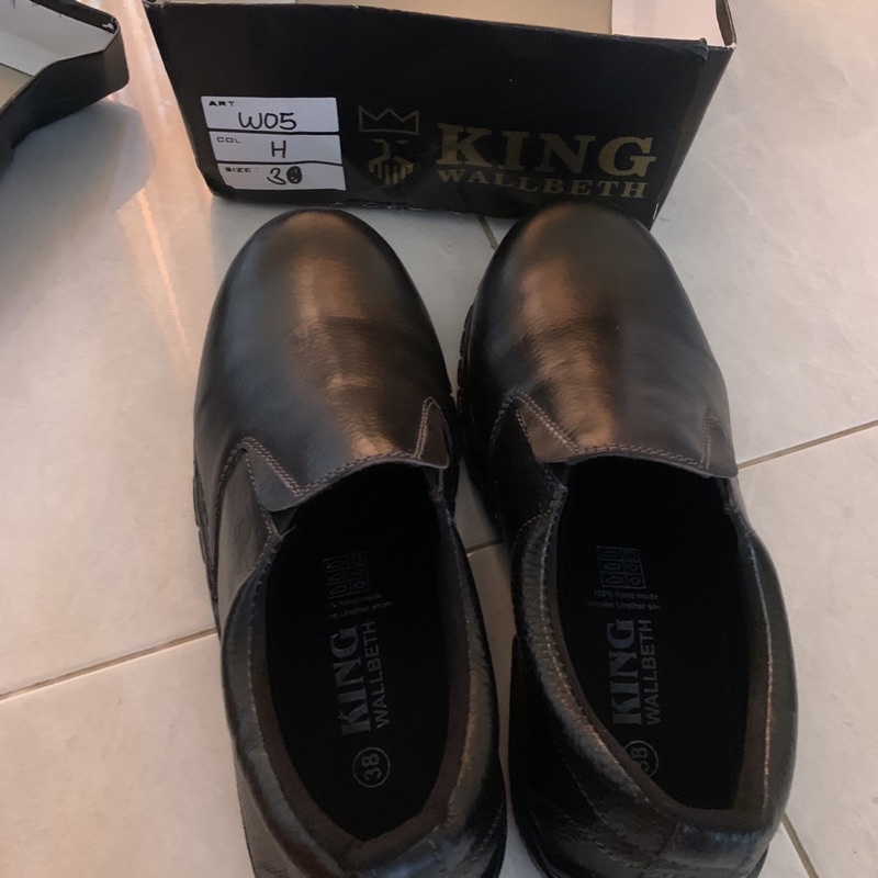 sepatau safety / chef shoes (preloved)
