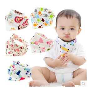 Celemek makan segitiga/bib segitiga / tatakan liur bayi import murah meriah