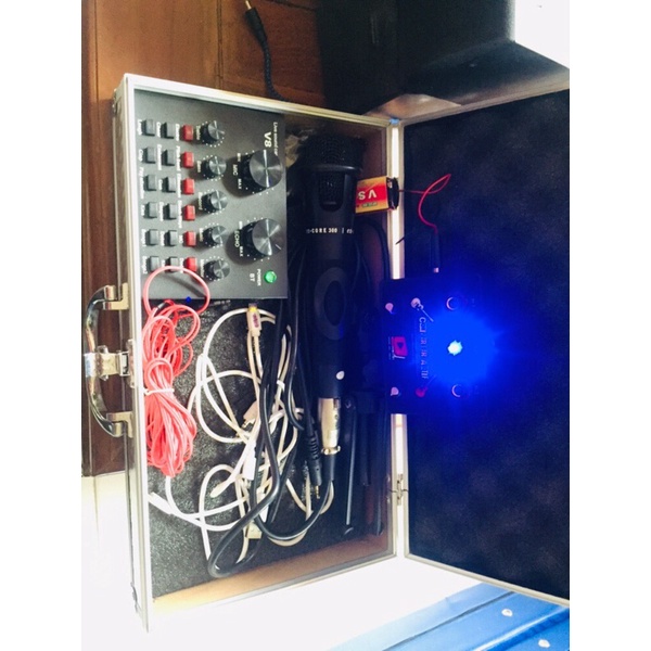 soundcard v8 lengkap dg mic condenser dan converter gitar 2 lobang