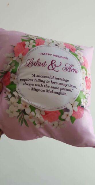 Bantal Custom Wedding Hijab Syari Mewah