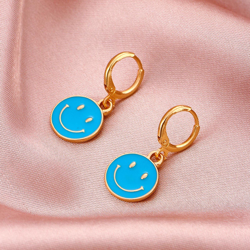 Anting Desain Smiley Bahan Metal Untuk Wanita