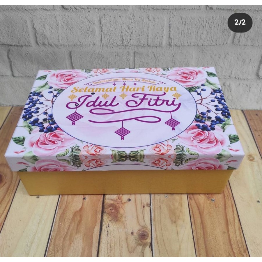

Hard Box Idul fitri rainbow / hampers / kotak kue kering