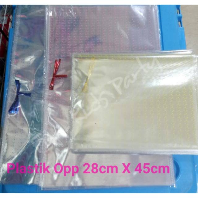 

Plastik Opp Transparan Tebal Ukuran 28cm X 45cm isi 10 / Plastik Opp Motif / Plastik Snack Souvenir