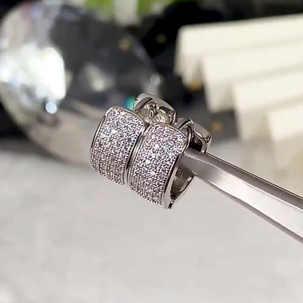 Mxbeauty Anting Hoop Harian Wearable Pria Wanita Sederhana Zirconia Warna Emas Geometris Perhiasan Telinga Berlian Imitasi Gaya Korea