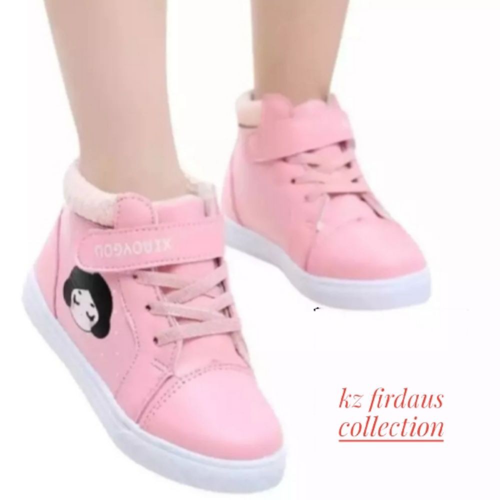 Sepatu anak sneaker perempuan boot usia tk/sd