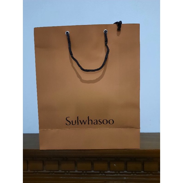 

PaperBag Sulwhasoo Authentic Medium