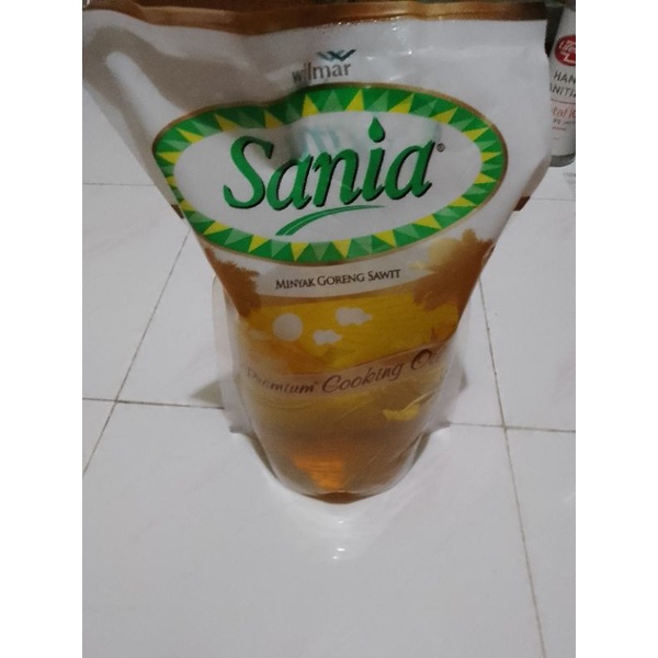 

Sania Minyak goreng 2L