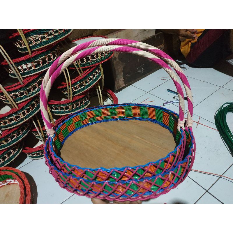 parcel keranjang buah rotan