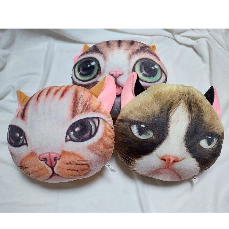 Bantal KEPALA KUCING
