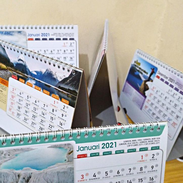 

Terlaris Sc6 KALENDER MEJA 2021 GAMBAR TEMA PEMANDANGAN KOTA ALAM KALENDER TANGGALAN DUDUK LI S Q6G