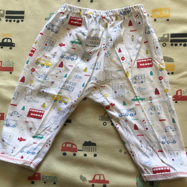 PRELOVED CELANA BAYI ICHIGO 3-6 MONTHS