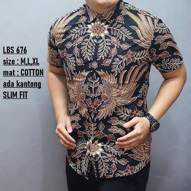 LBS 676 HEM KEMEJA BATIK PRIA SLIM FIT LUIGI BATANI