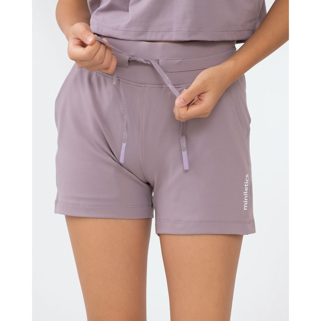 miniletics Last Stock - Versatile Tech High Rise Shorts Celana Pendek Olahraga Wanita