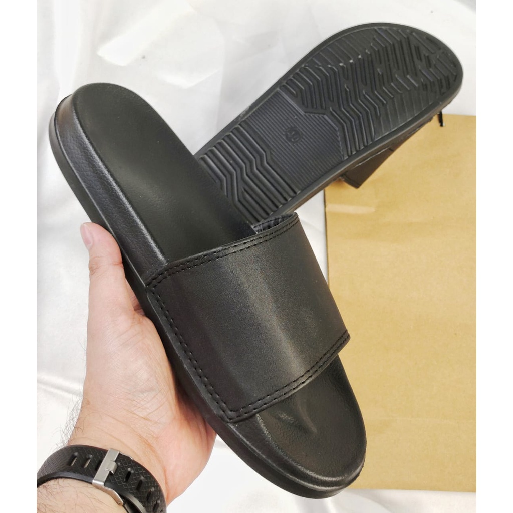 Sandal Slide Selop Karet Pria Thostee Phylon Hitam Polos Aio