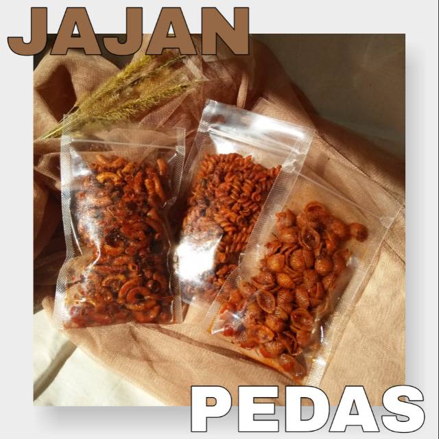 

MAKARONI PEDAS KRIPIK PANGSIT JAJANAN PEDAS MIE KERITING