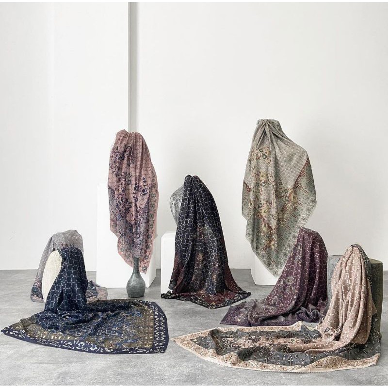 Rulla Scarf | HL x Dwihanda