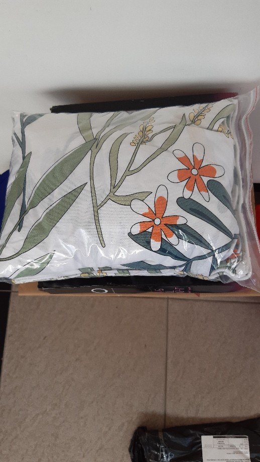 Sprei Karet Keliling Katun Magenta