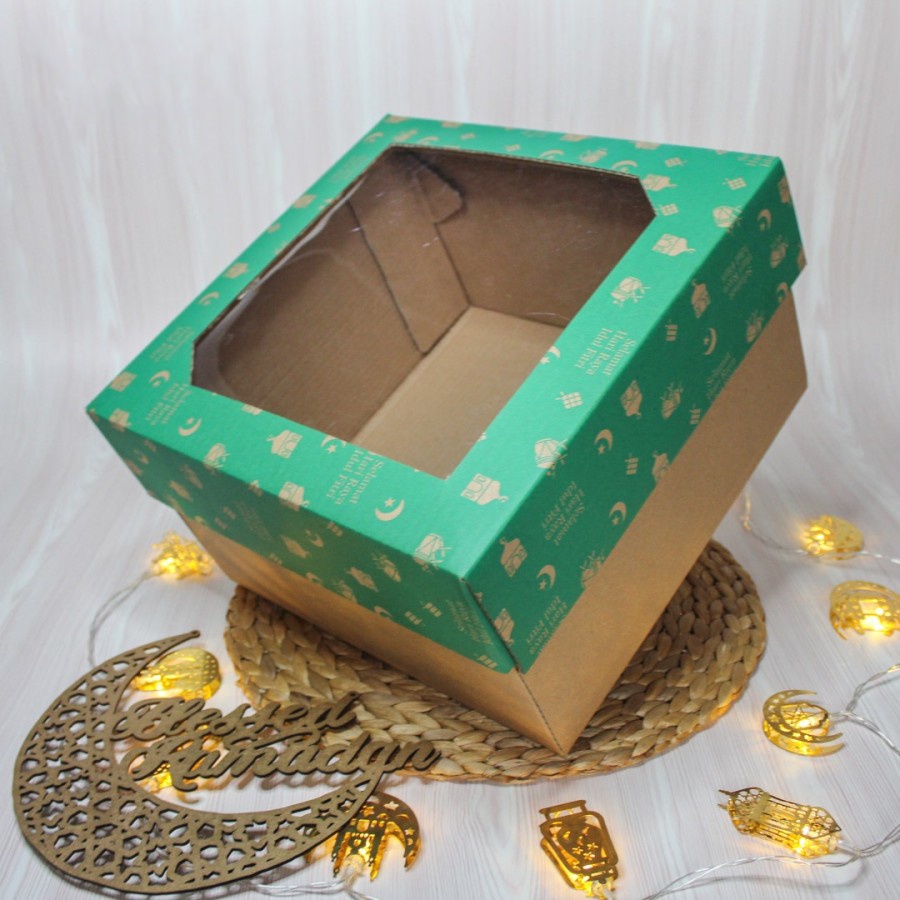 

KARDUS PARSEL HAMPERS LEBARAN BOX PARCEL IDUL FITRI PACKAGING TOPLES KUKER GIFTBOX DAN SOUVENIR DUS MIKA 30X30X18 CM
